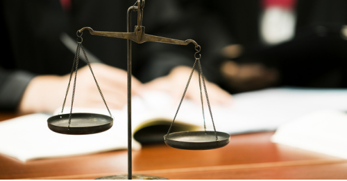 1655886390934853.png 判决1.png