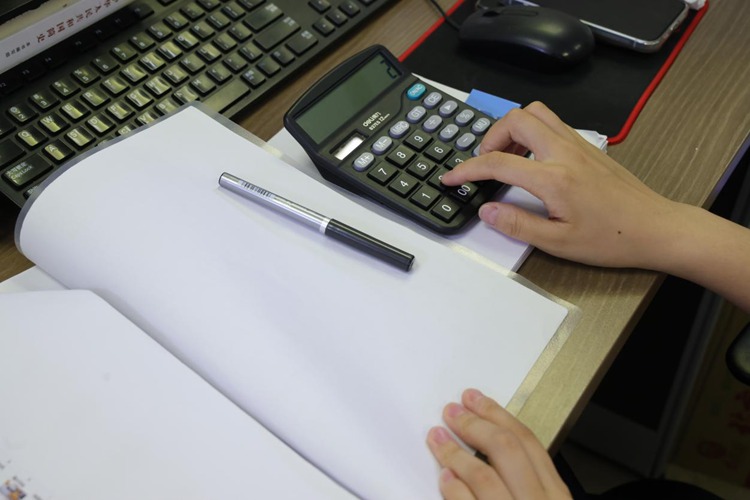 冠领律师代理广东深圳劳动赔偿争议案胜诉 冠领律师代理广东深圳劳动赔偿争议案胜诉