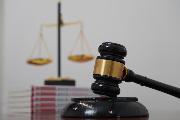 冠领律师代理广东深圳劳动赔偿争议案胜诉 冠领律师代理广东深圳劳动赔偿争议案胜诉