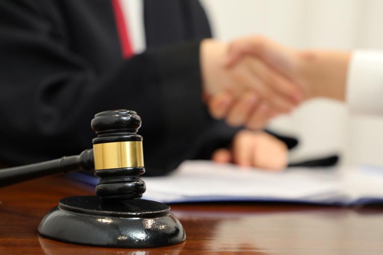 冠领律师代理北京丰台网络侵权责任纠纷案,帮助委托人摆脱被诉困境 冠领律师代理北京丰台网络侵权责任纠纷案,帮助委托人摆脱被诉困境