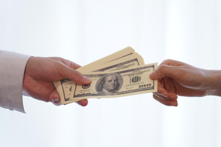 冠领律师代理广东深圳民间借贷纠纷案,助委托人拿回7.15万元 冠领律师代理广东深圳民间借贷纠纷案,助委托人拿回7.15万元