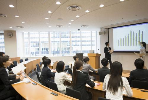 劳动者接受培训后反悔了,法院为何判决其不承担责任-图1 劳动者接受培训后反悔了,法院为何判决其不承担责任-图1